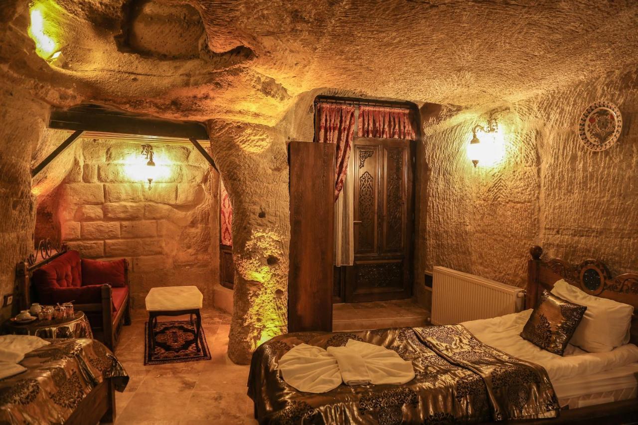 Hotel Palace Cave 2*